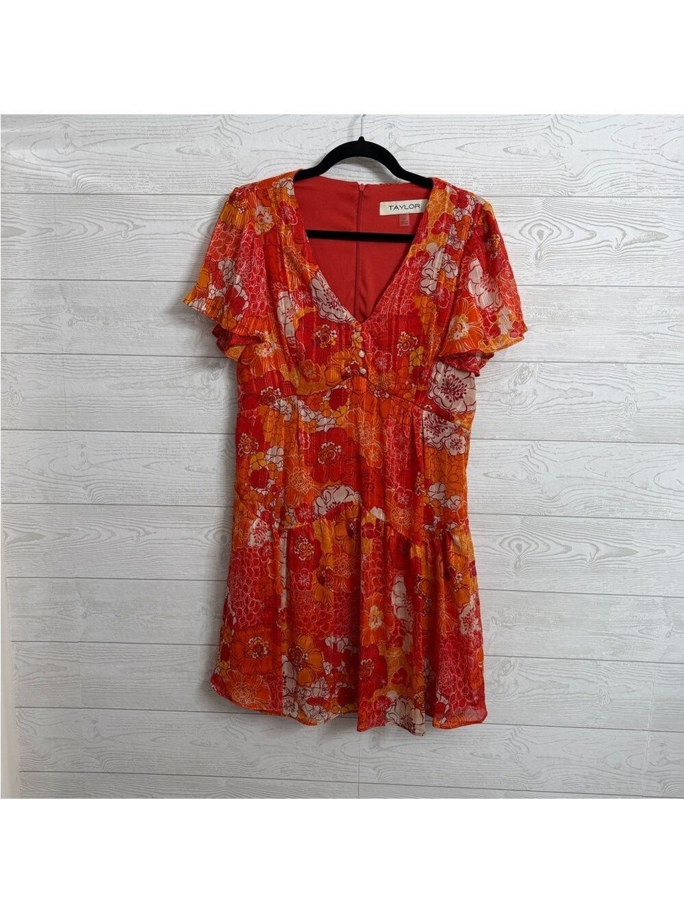 Taylor Women’s Orange Printed Chiffon Mini Dress. Size 10